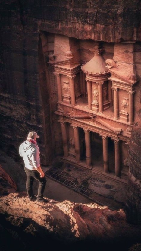 charming Petra Ral patterns.